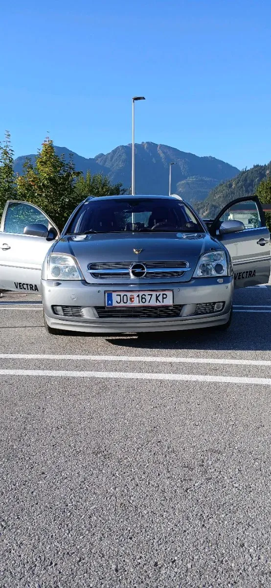 Opel Vectra 2004 photo 3