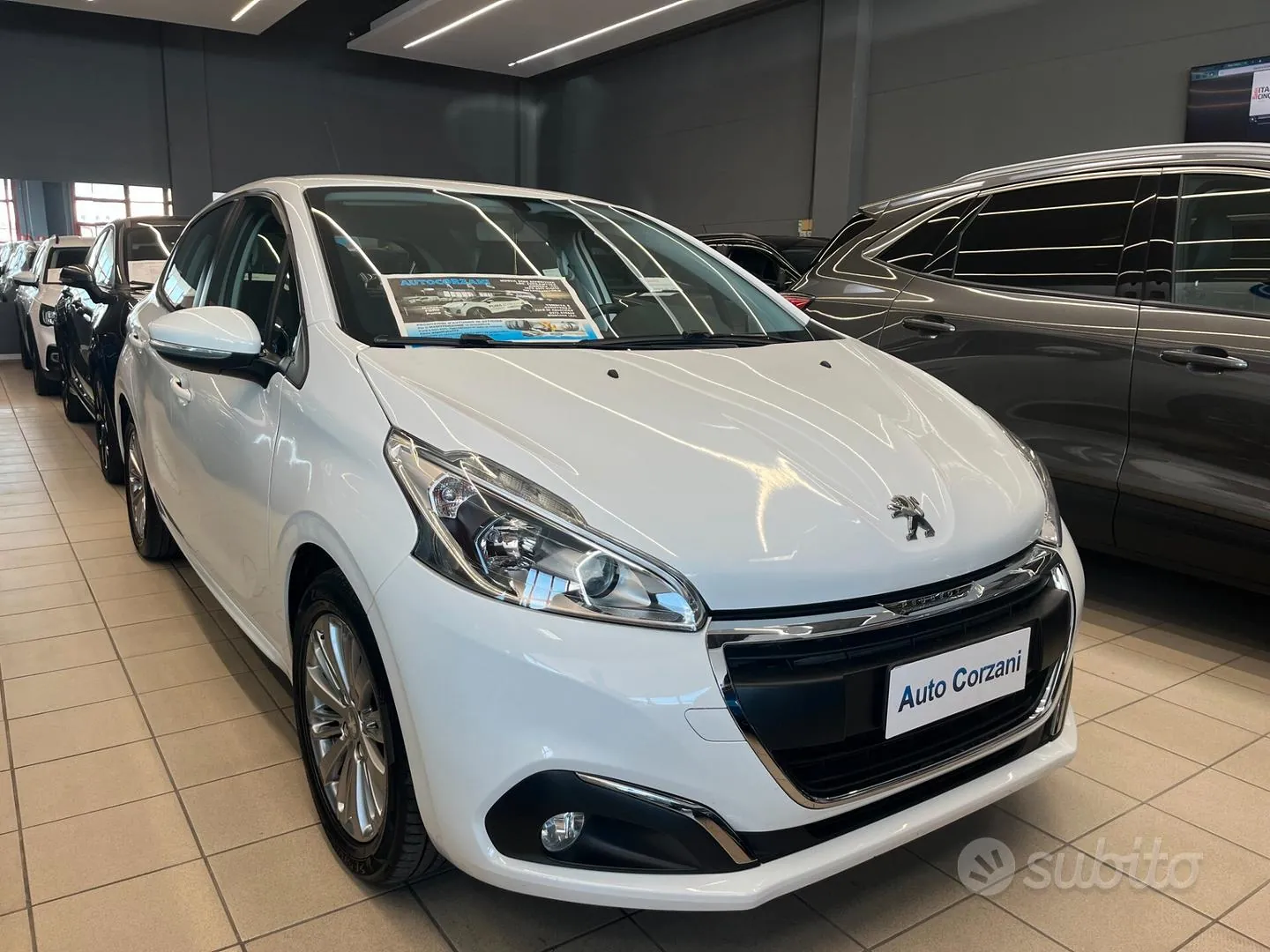 Peugeot 208 2018 photo 3