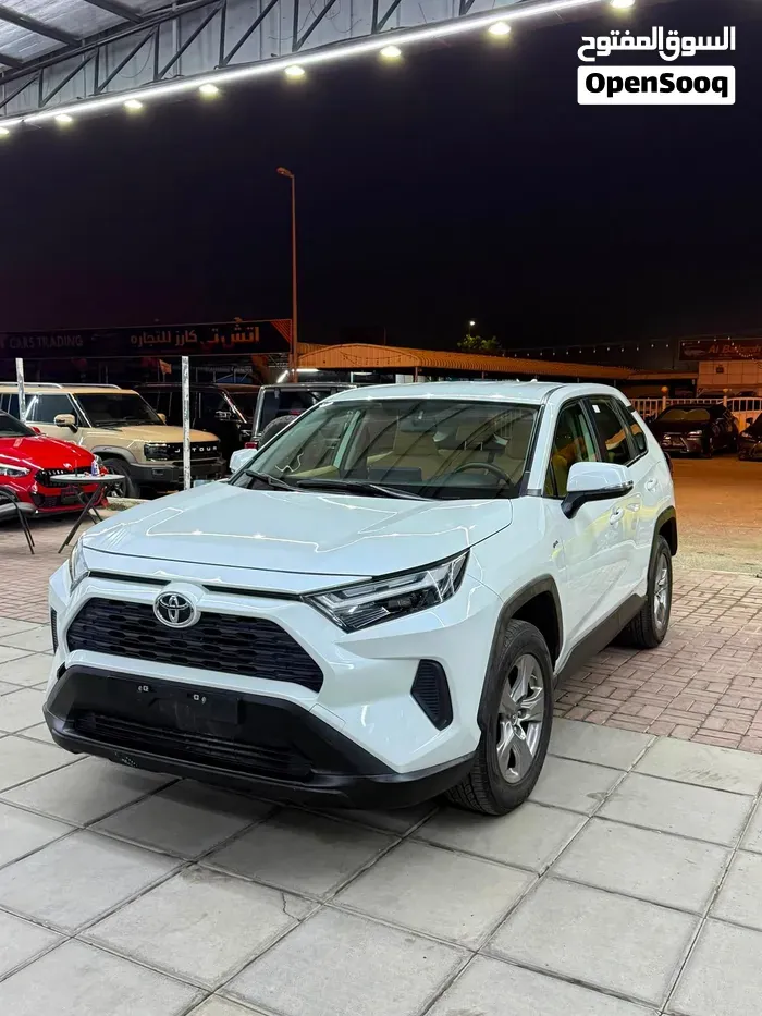 Toyota Rav 4 2024 photo 2