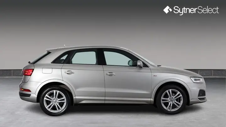 Audi Q3 2017 photo 3