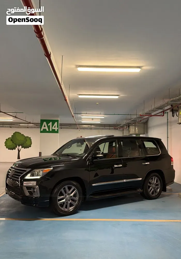Lexus Lx 2011 photo 4