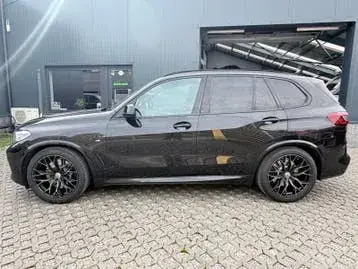 BMW X5 2020 photo 2