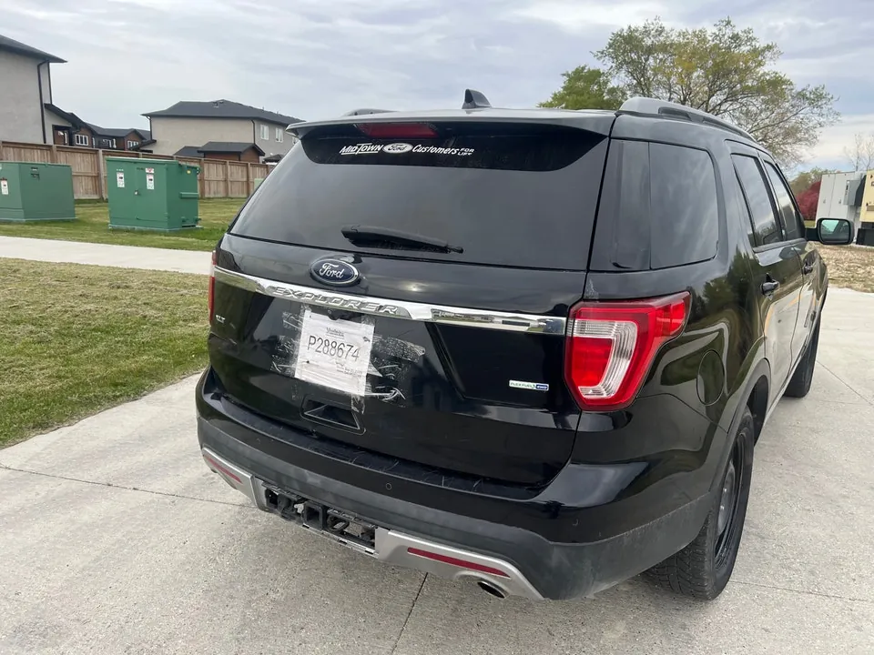 Ford Explorer 2016 photo 4