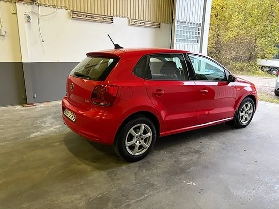 Volkswagen Polo 2013 photo 4
