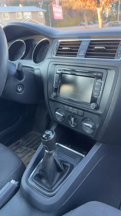 Volkswagen Jetta 2015 photo 5