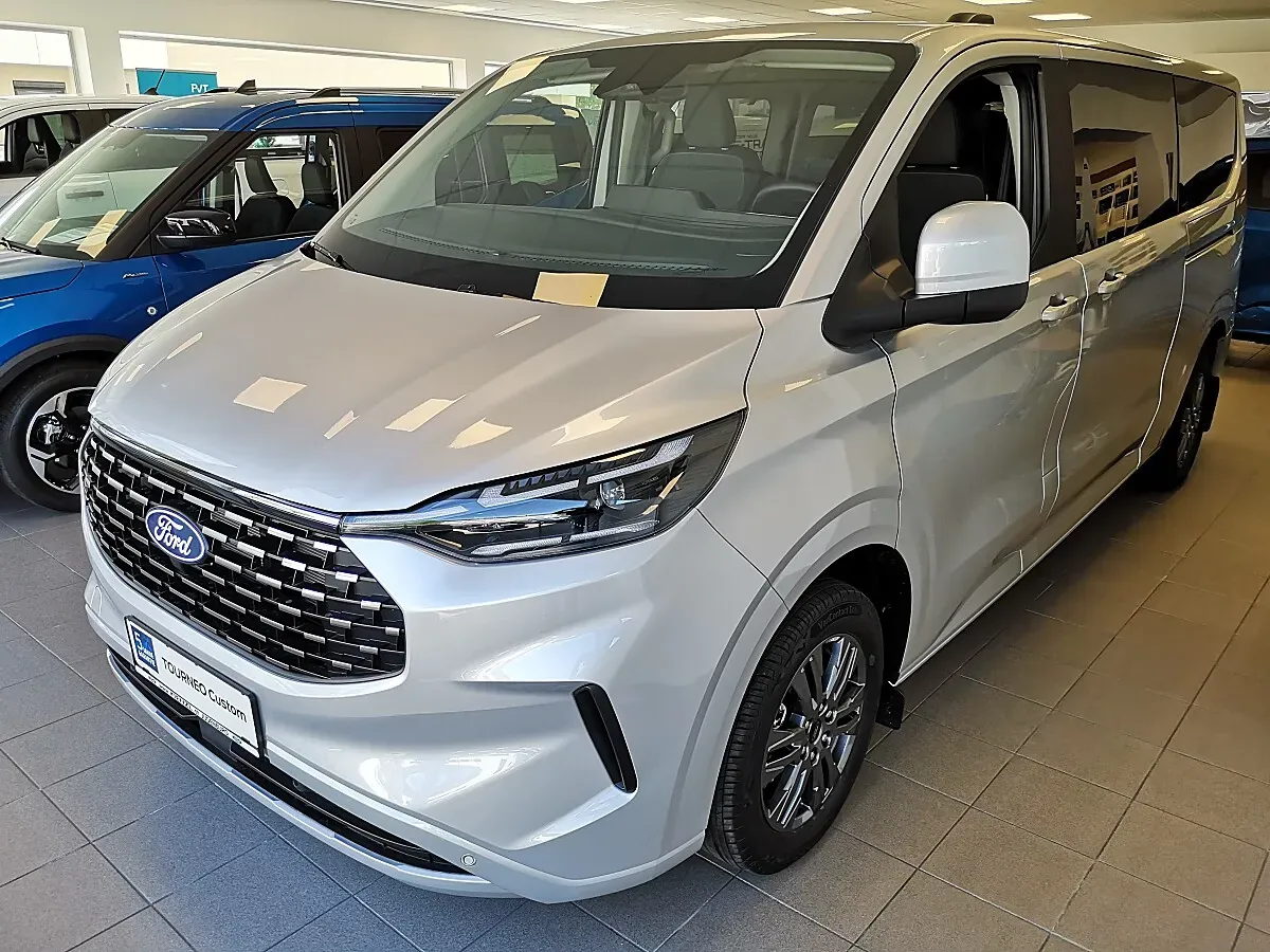 Ford Tourneo photo 3