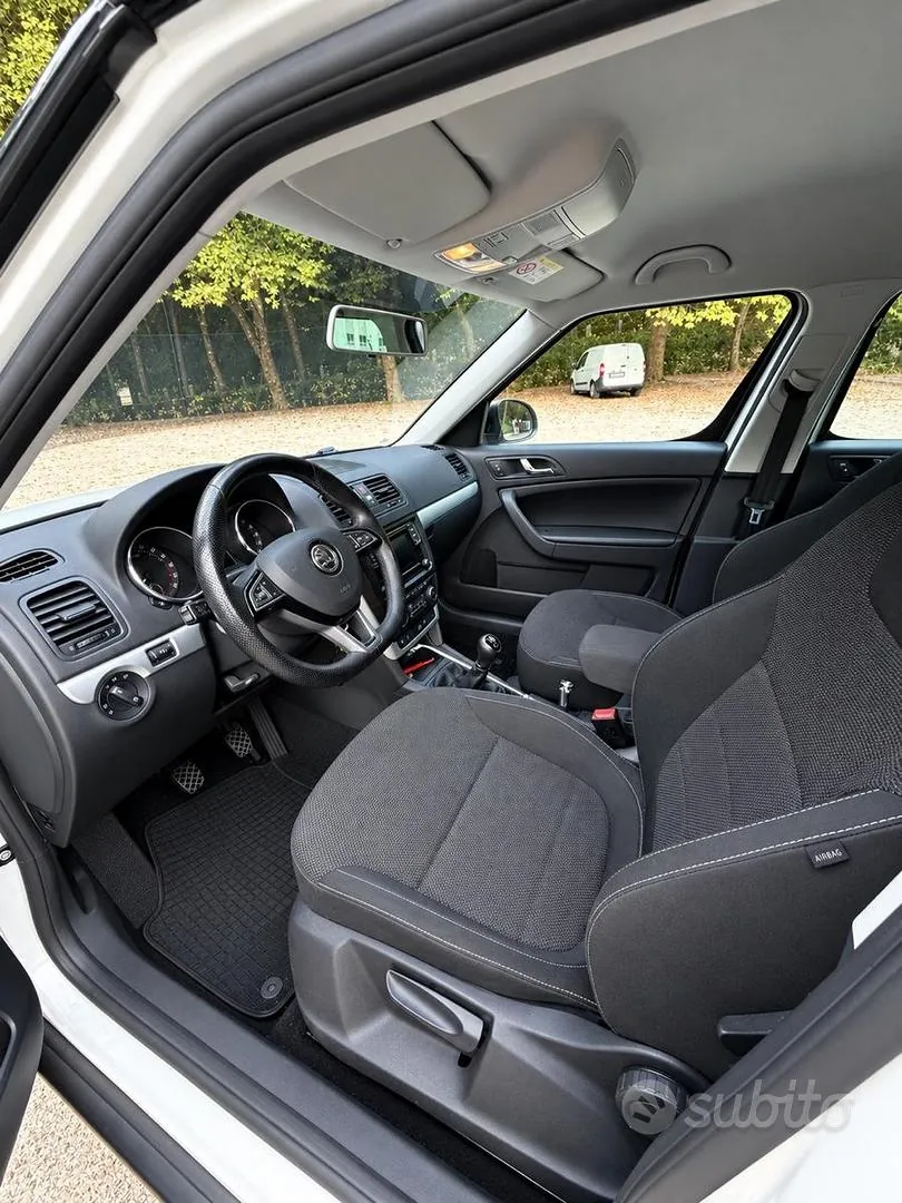 Skoda Yeti 2016 photo 5