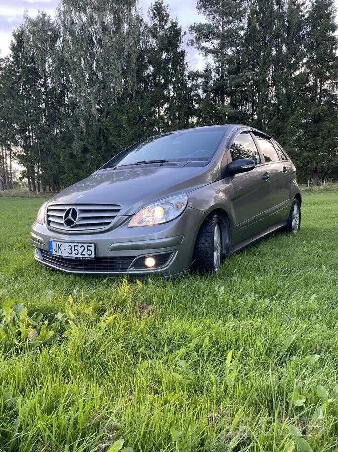 Mercedes-Benz B200 2005 photo 3