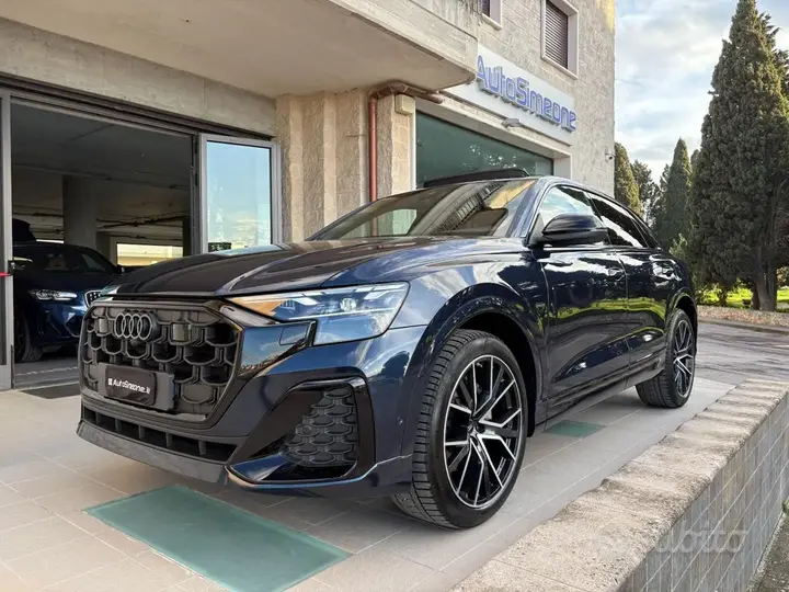 Audi Q8