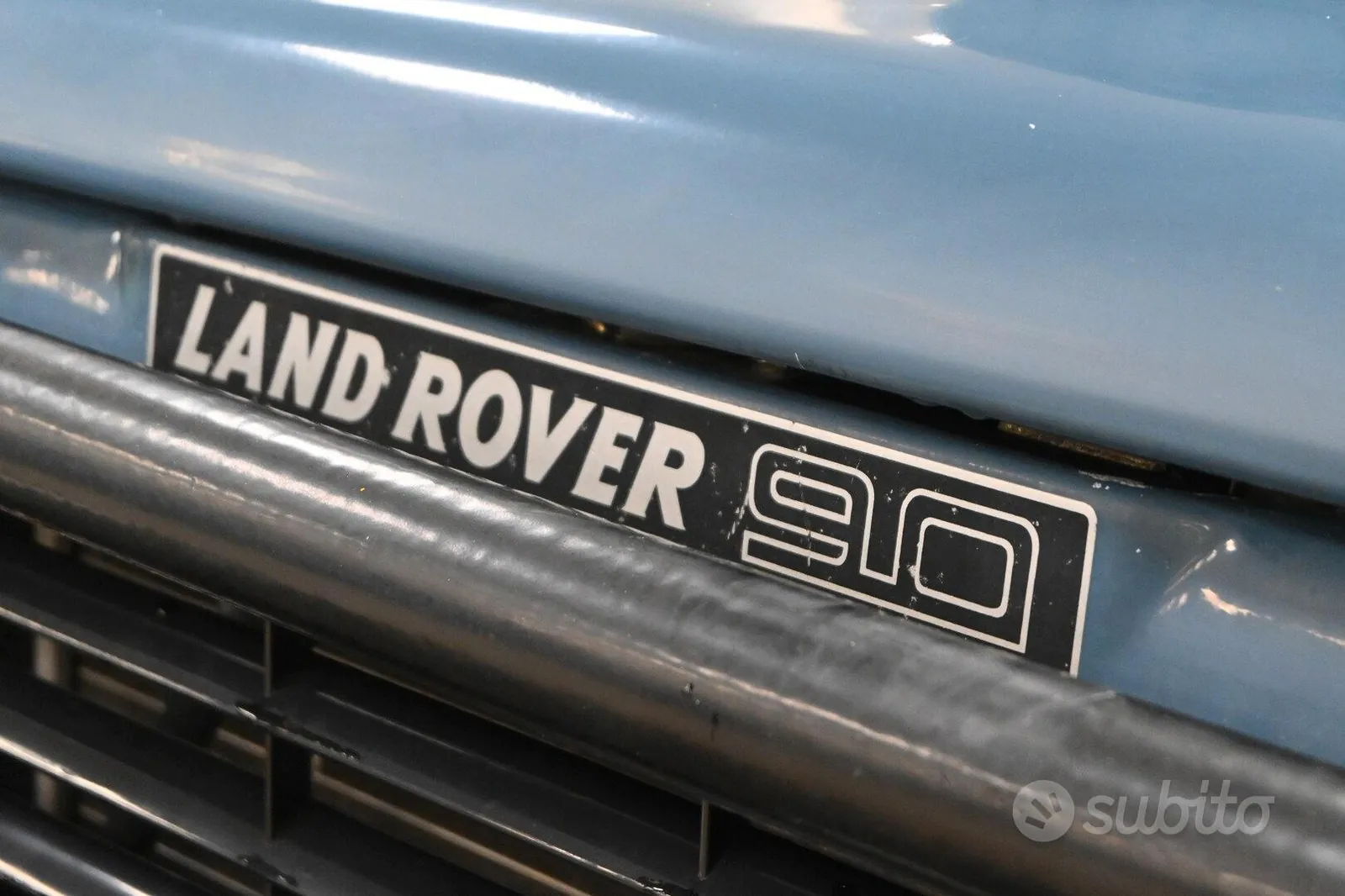 Land Rover Defender 1990 photo 4