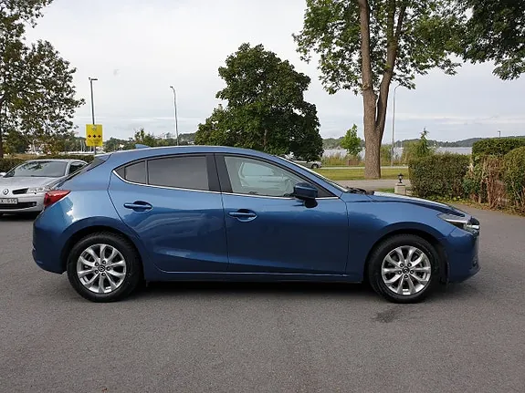 Mazda 3 2018 photo 4