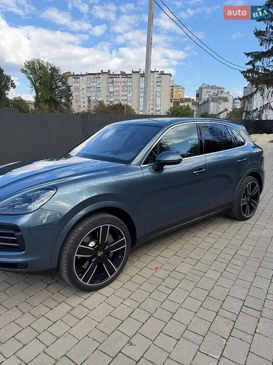 Porsche Cayenne 2019 photo 2