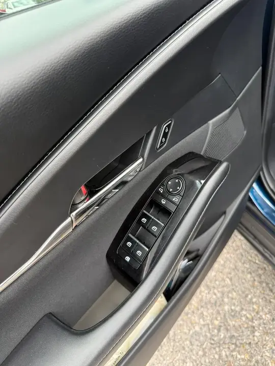 Mazda Cx-30 2023 photo 4