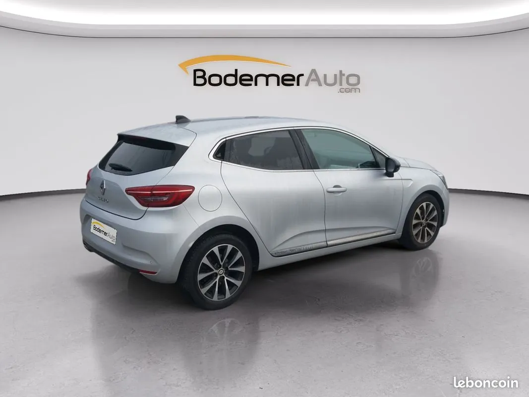 Renault Clio 2023 photo 5