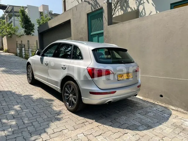 Audi Q5 2011 photo 2