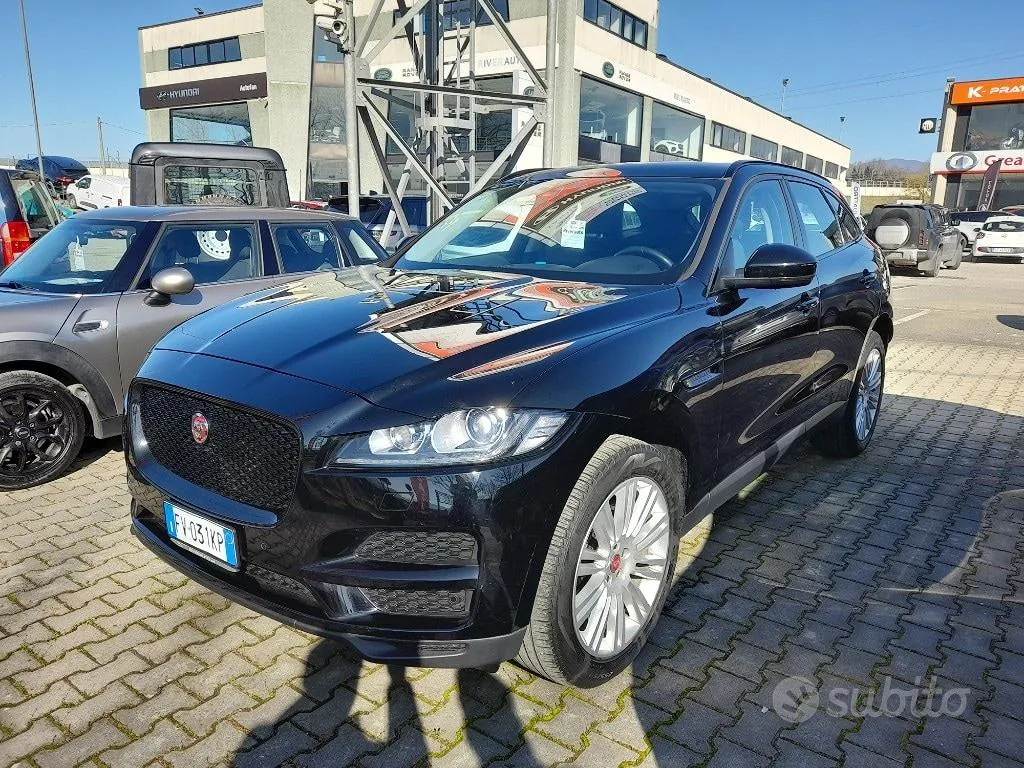 Jaguar F-Pace