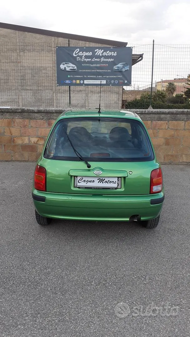 Nissan Micra 2000 photo 4