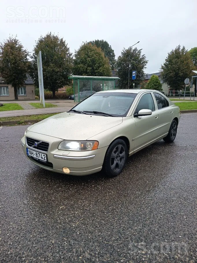 Volvo S60