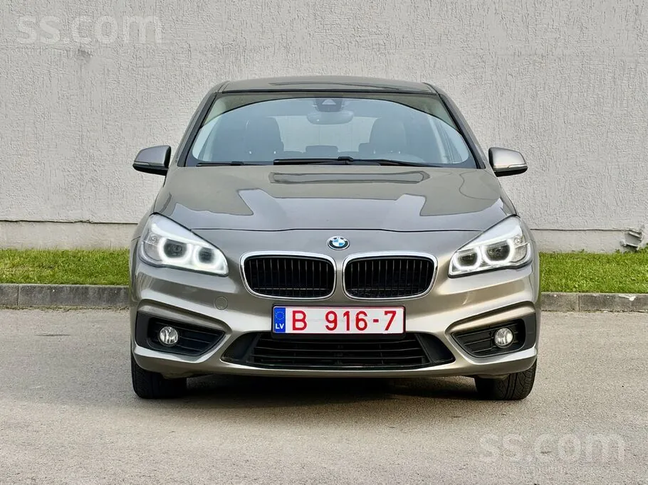 BMW 218 Active Tourer 2015 photo 3