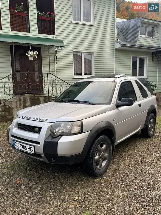 Land Rover Freelander 2004 photo 2
