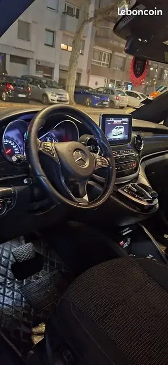 Mercedes-Benz V