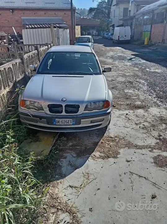 BMW 318I 2000 photo 5