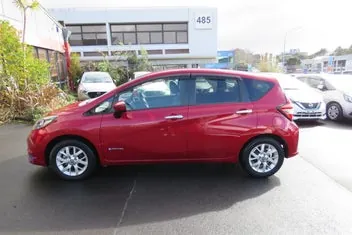 Nissan Note 2019 photo 5