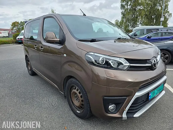Toyota Proace 2017 photo 2