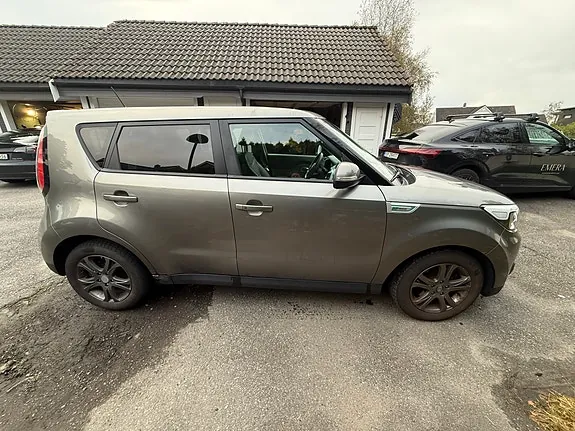 Kia Soul 2016 photo 2