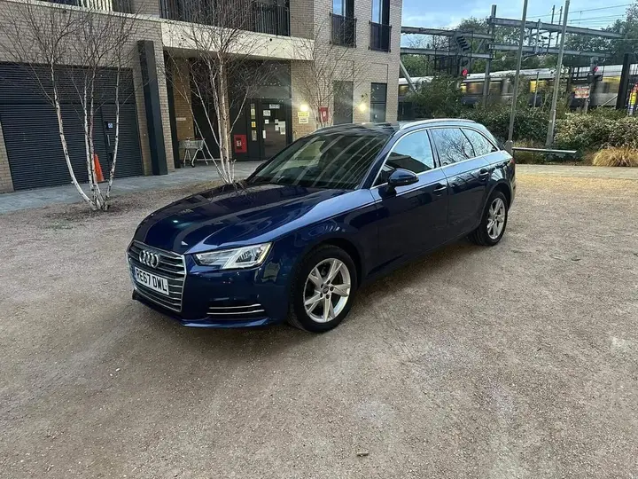 Audi A4 Avant 2017 photo 3