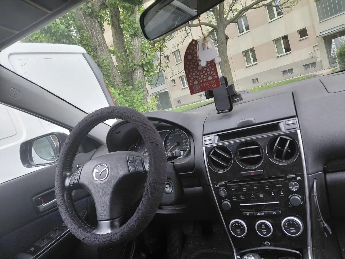 Mazda Mazda6
