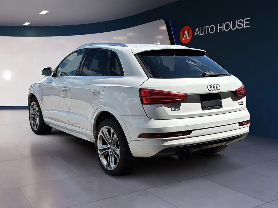 Audi Q3 2018 photo 5