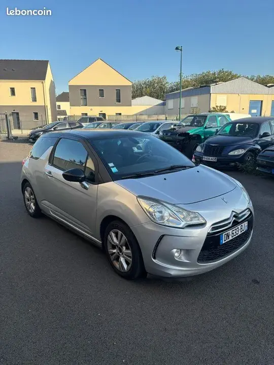 Citroen Ds3 2010 photo 2