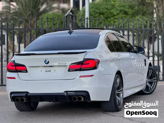 BMW 5 Series 2012 photo 4