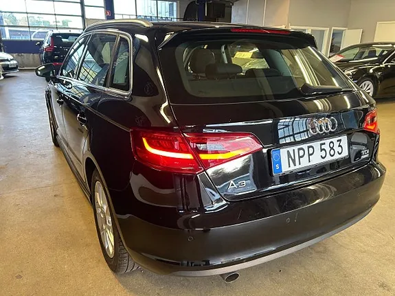 Audi A3 2015 photo 5