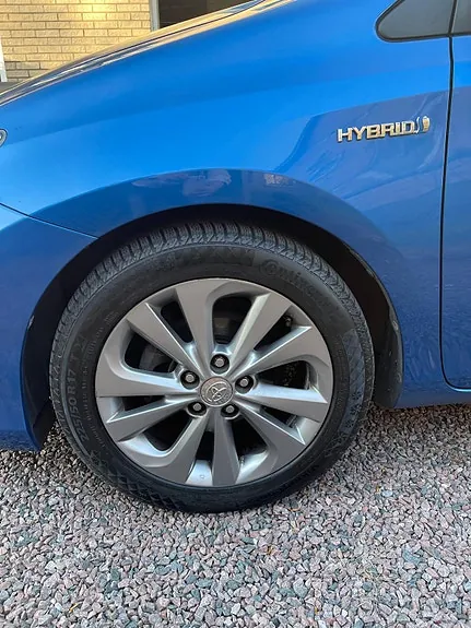Toyota Auris 2014 photo 5