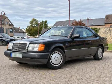 Mercedes-Benz Série 200