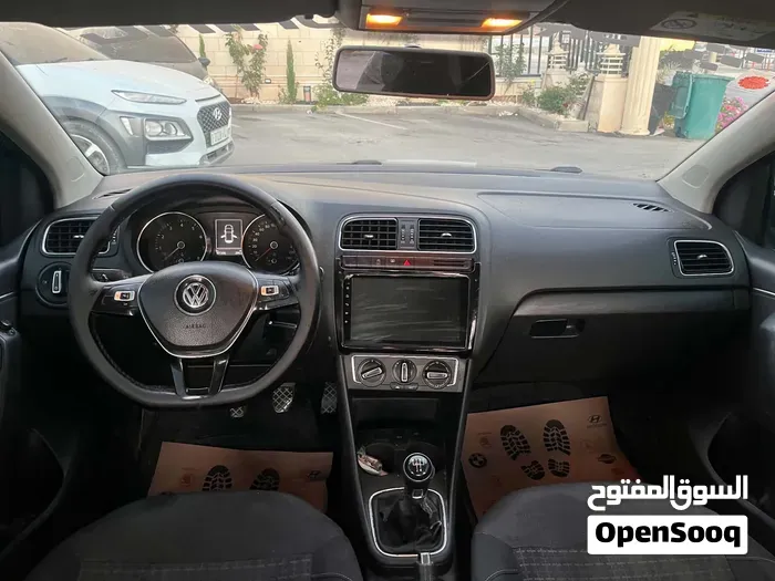 Volkswagen Polo 2016 photo 3