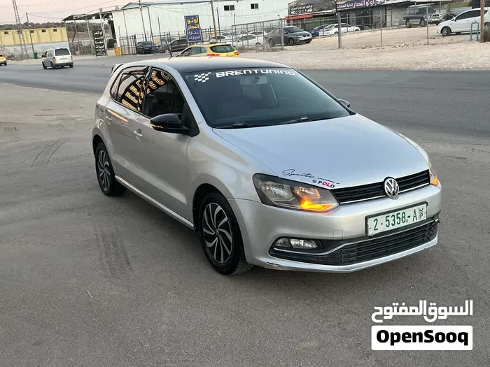 Volkswagen Polo 2016 photo 2