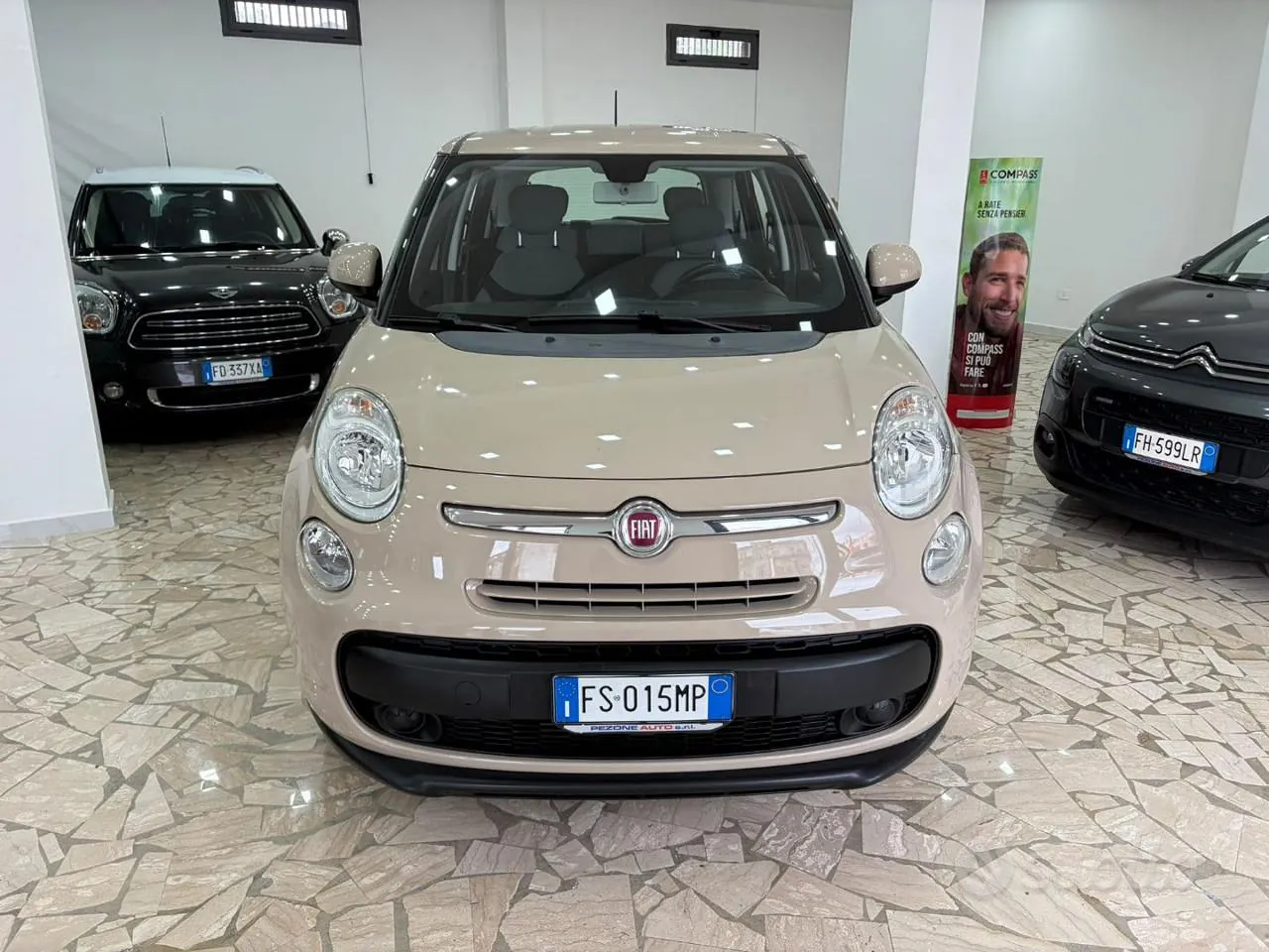 Fiat 500L 2014 photo 2