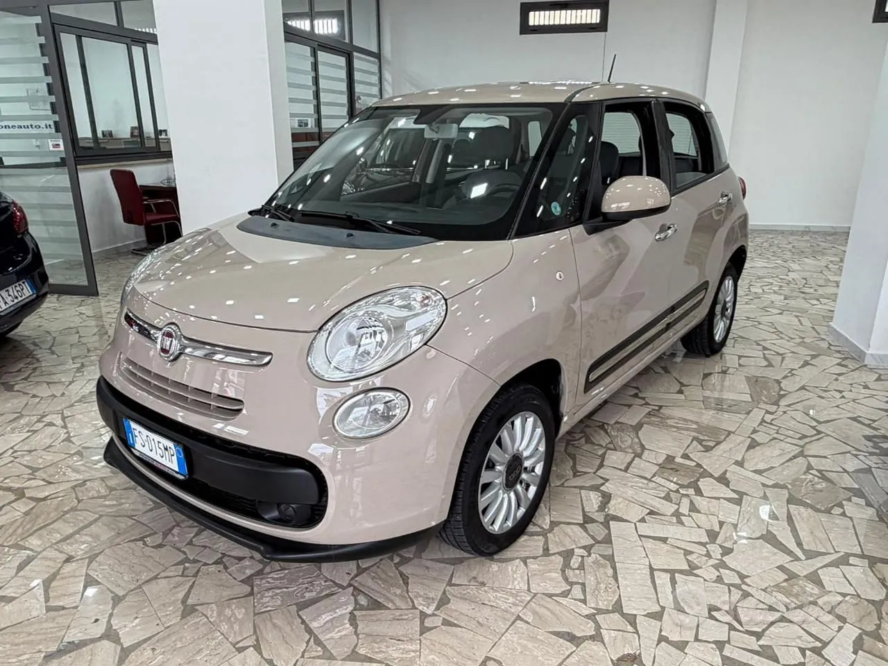 Fiat 500L 2014 photo 3