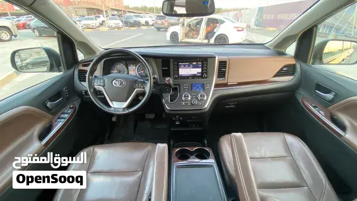 Toyota Sienna 2018 photo 4
