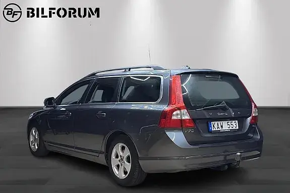 Volvo V70 2010 photo 4