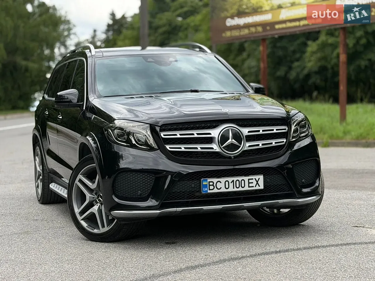Mercedes-Benz Gls-Class 2017 photo 2