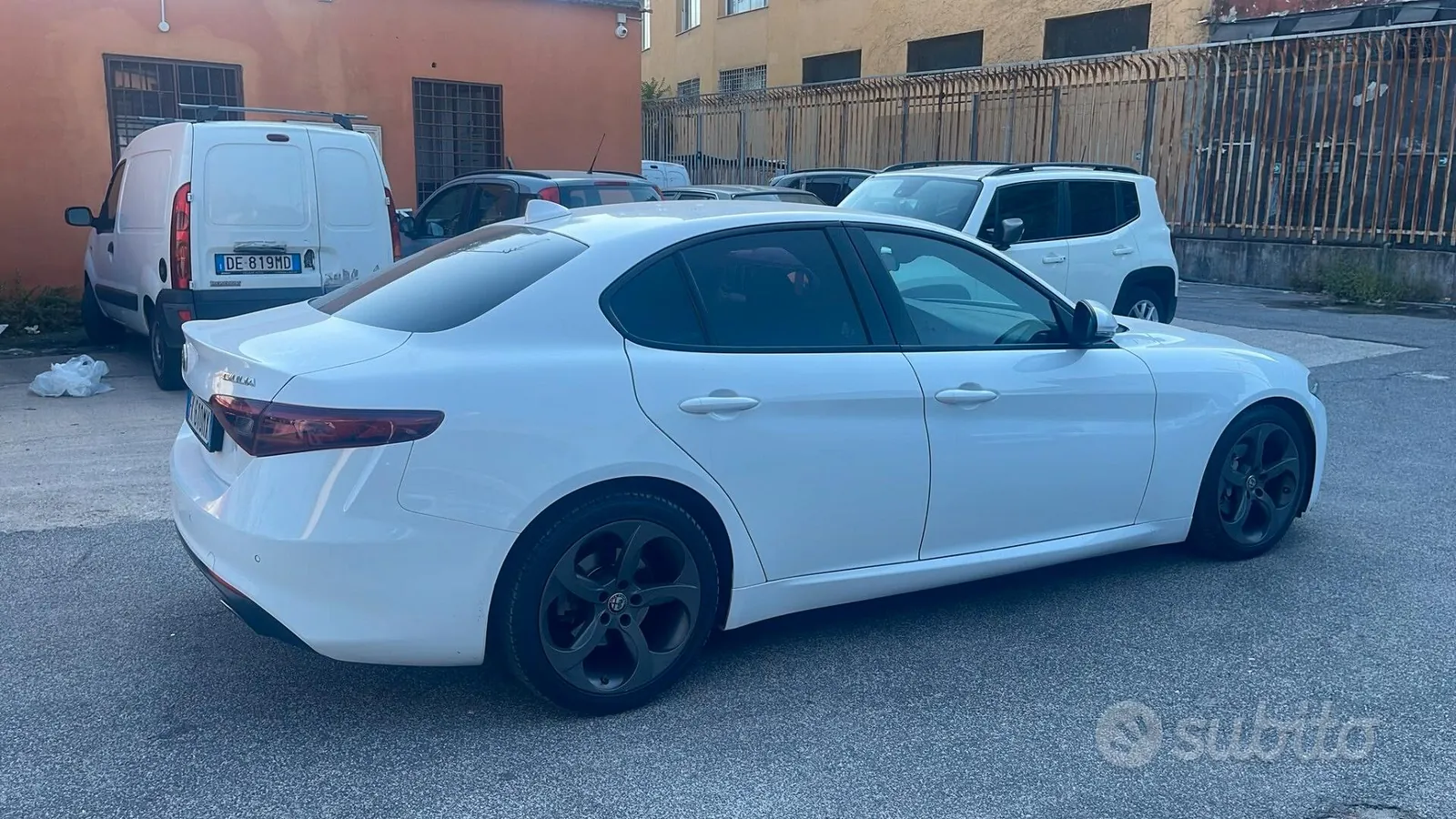 Alfa Romeo Giulia 2017 photo 4