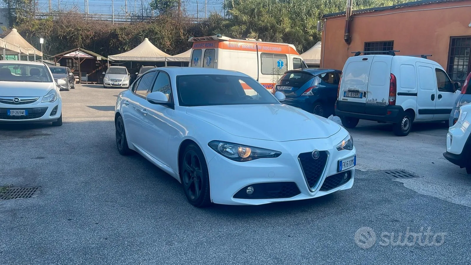 Alfa Romeo Giulia 2017 photo 2