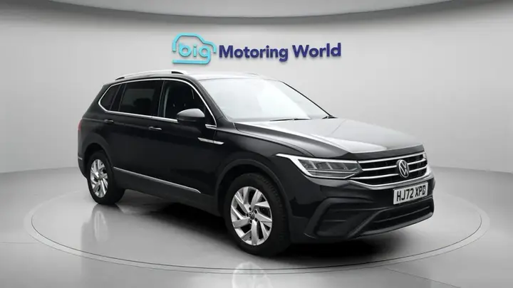 Volkswagen Tiguan Allspace 2022 photo 2