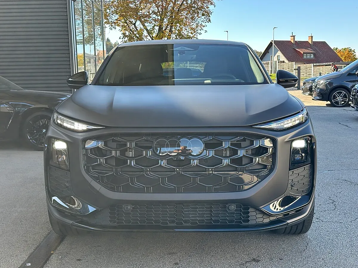 Audi Q3 2026 photo 2