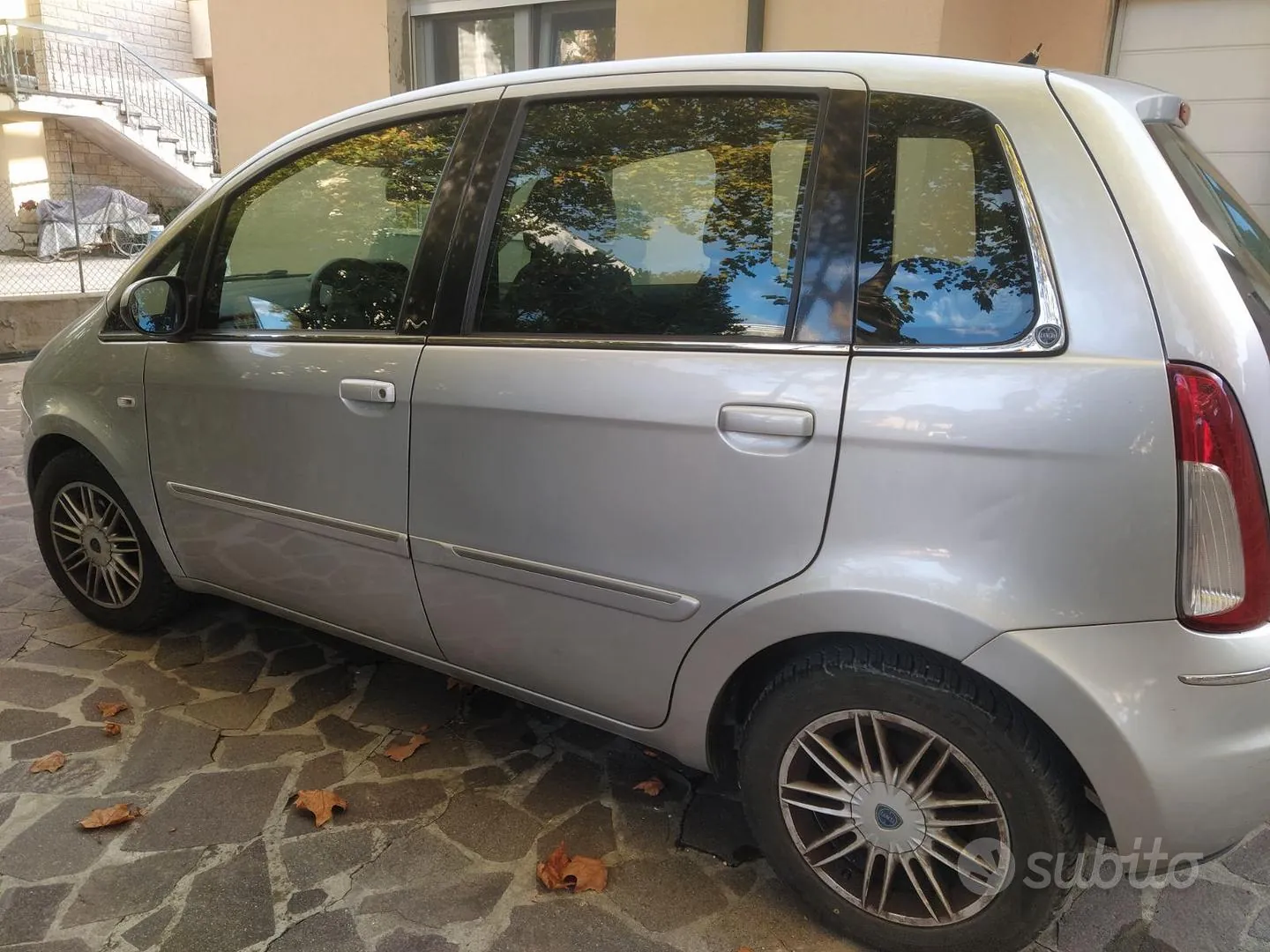 Lancia Musa 2010 photo 3