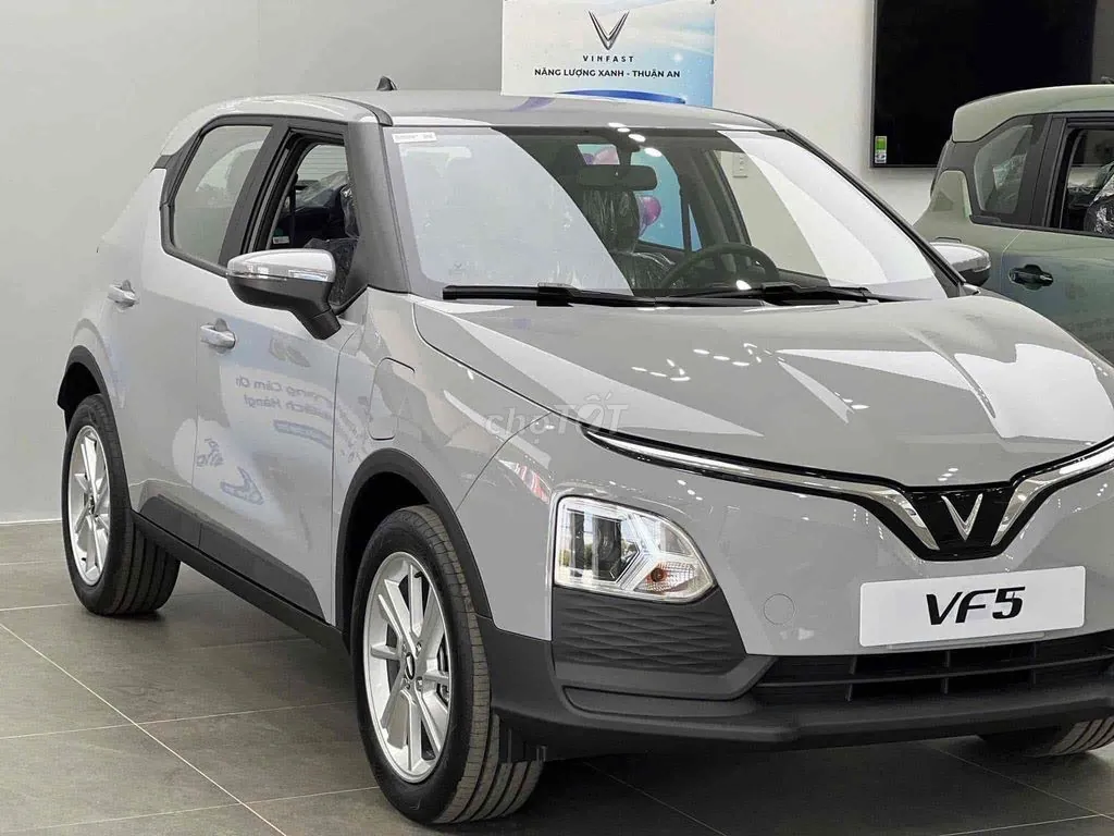 Vinfast Vf5
